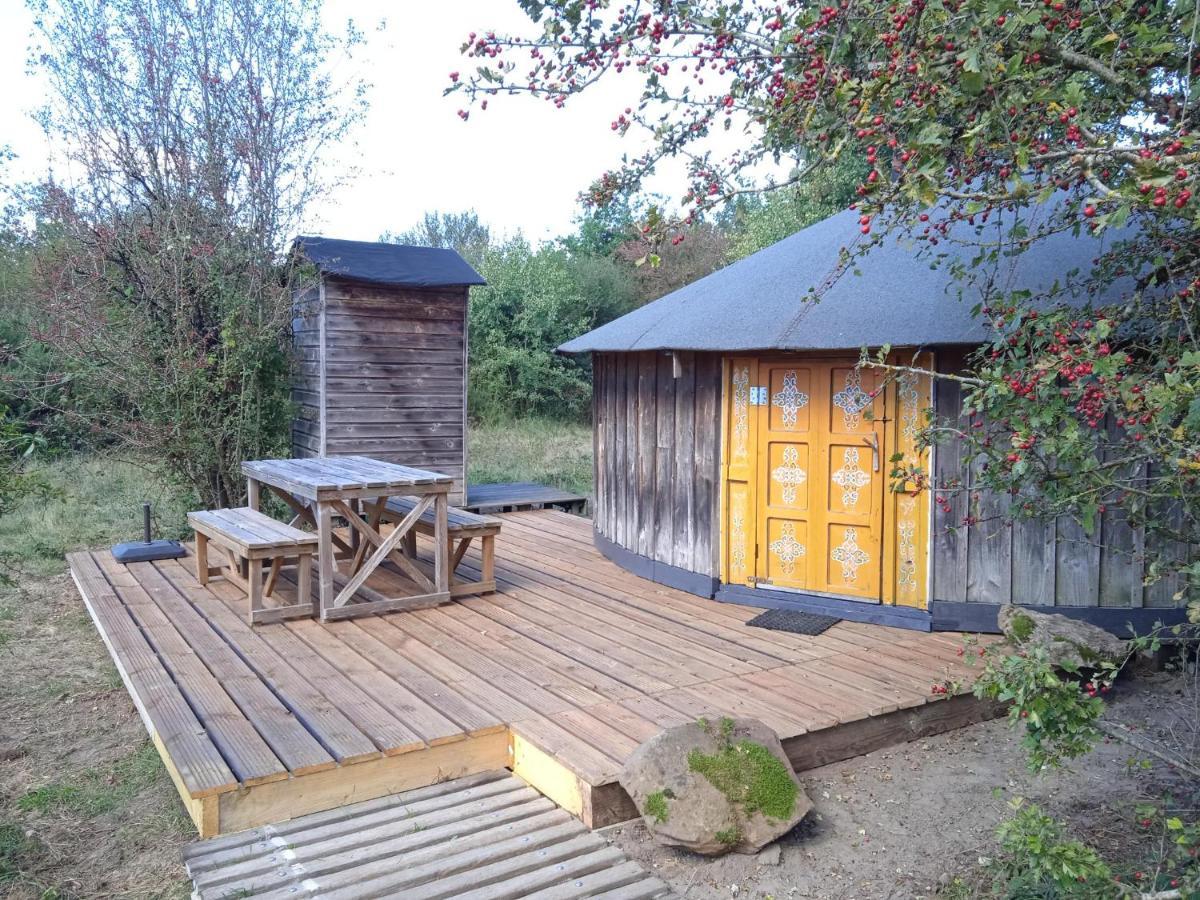 Le Bois Davy Hotel Le Thoureil Bagian luar foto