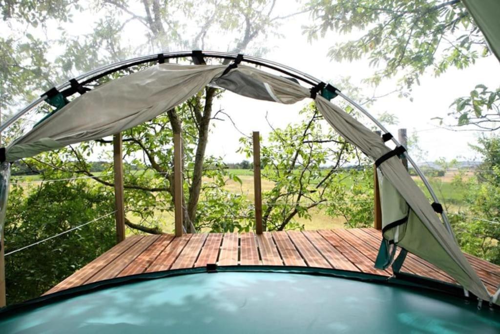Le Bois Davy Hotel Le Thoureil Bagian luar foto