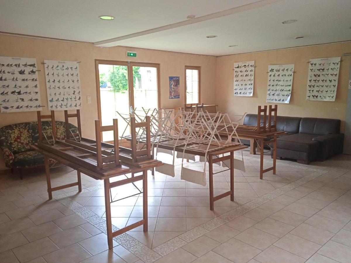 Le Bois Davy Hotel Le Thoureil Bagian luar foto