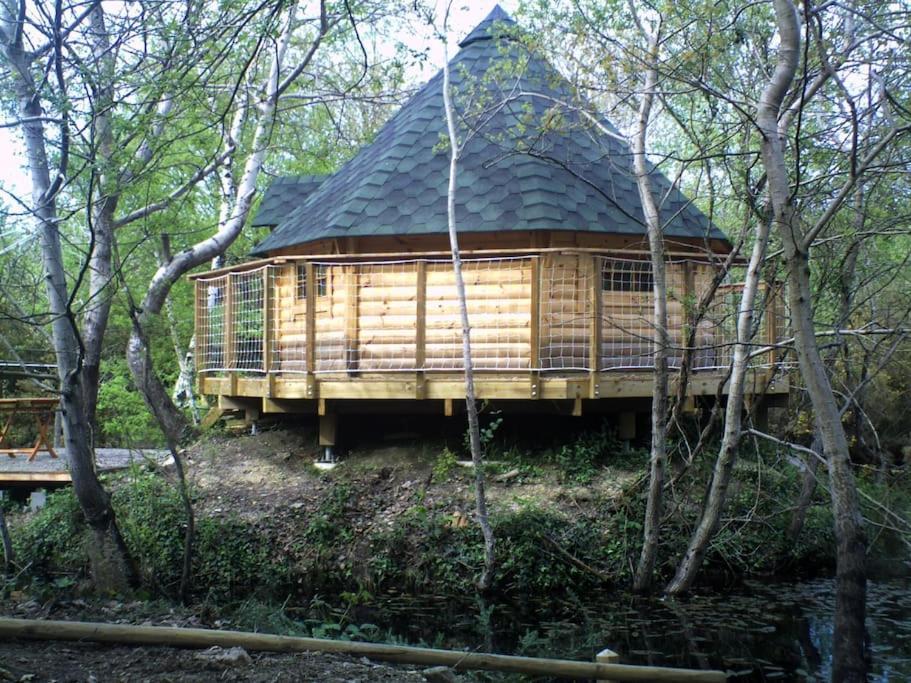 Le Bois Davy Hotel Le Thoureil Bagian luar foto